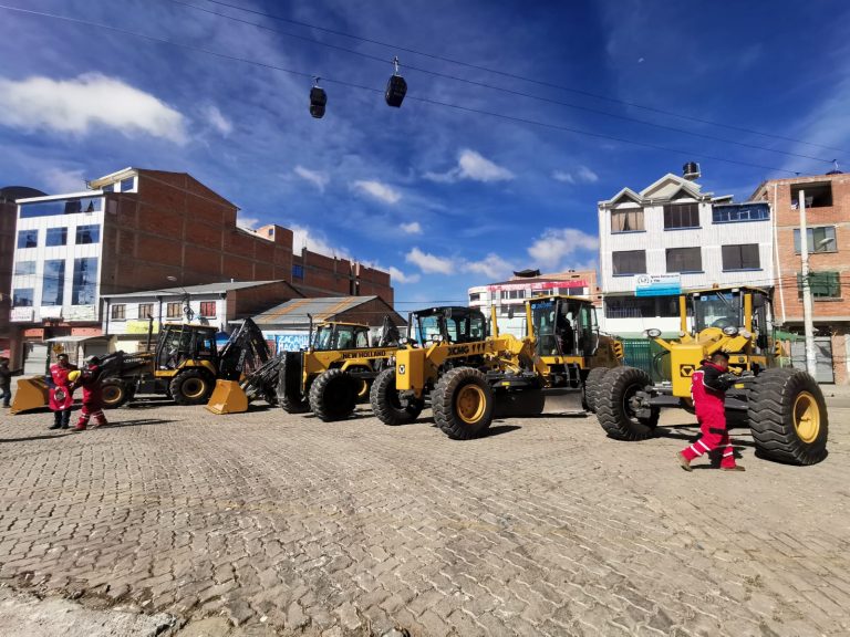 ENTREGA DE MAQUINARIA EL ALTO (5)