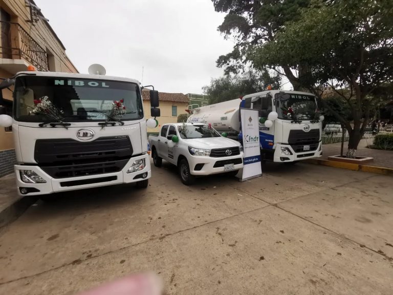 ENTREGA DE MAQUINARIA - GAM COMARAPA (4)