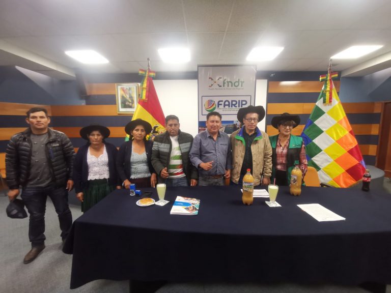 FIRMA DE CONTRATO - GAM EL VILLAR (2)